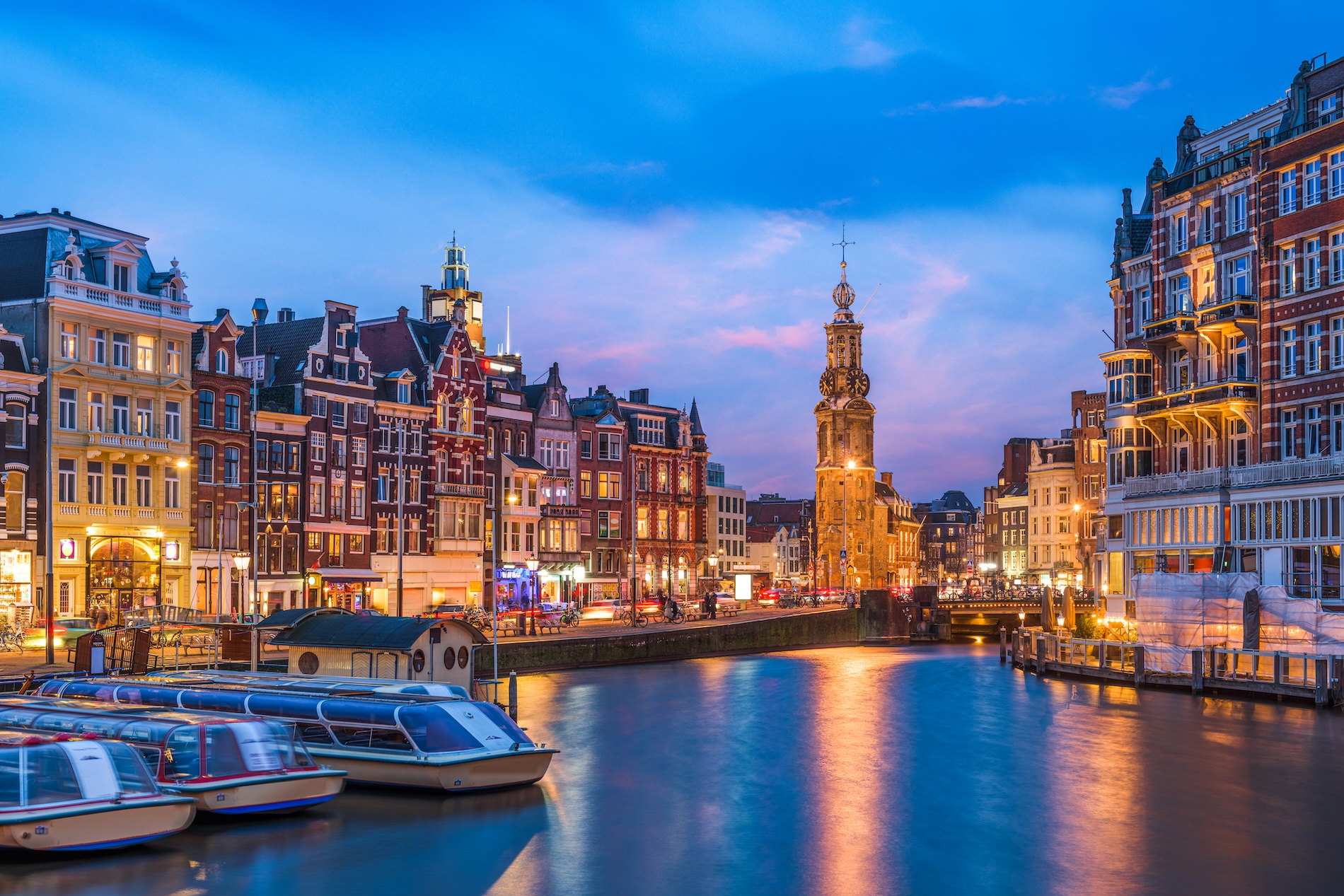 Amsterdam & Surroundıngs